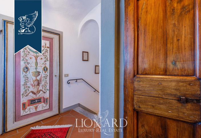 Image No.30-8 Bed Apartment for sale