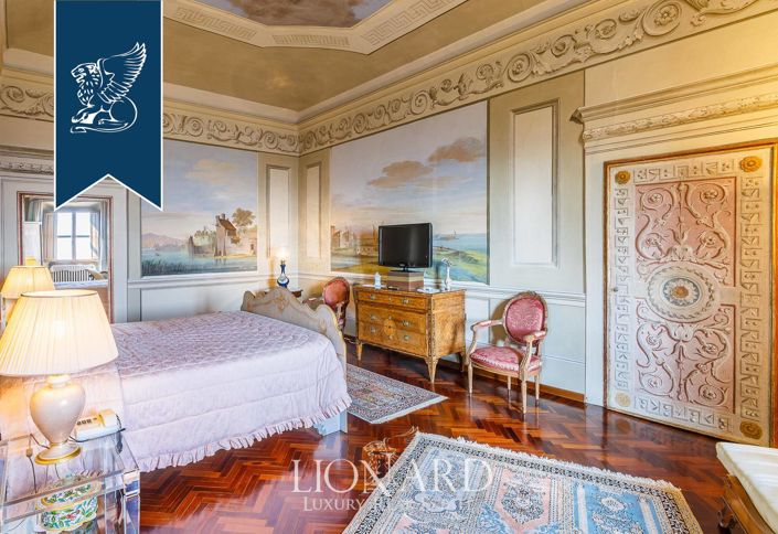 Image No.44-8 Bed Apartment for sale