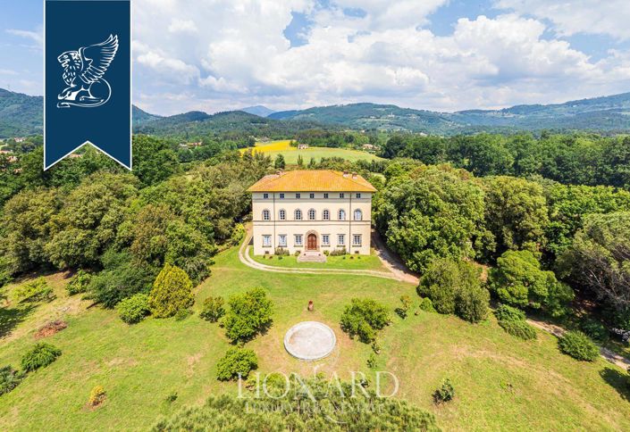 Image No.1-30 Bed Farmhouse for sale