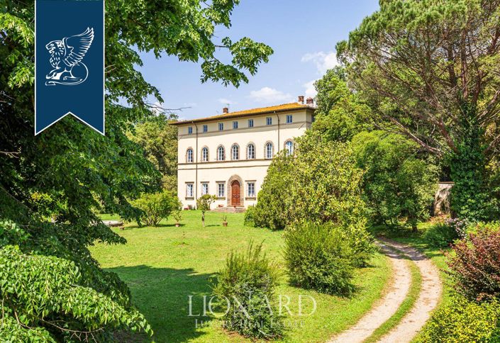 Image No.12-Ferme de 30 chambres à vendre à Lucca