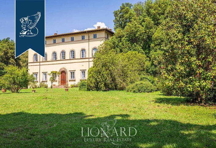 Image No.15-Ferme de 30 chambres à vendre à Lucca