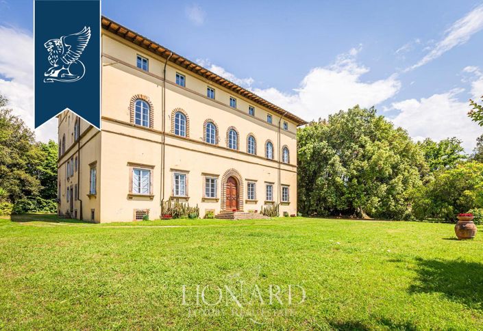 Image No.25-Ferme de 30 chambres à vendre à Lucca