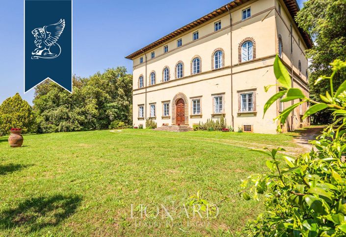 Image No.30-Ferme de 30 chambres à vendre à Lucca