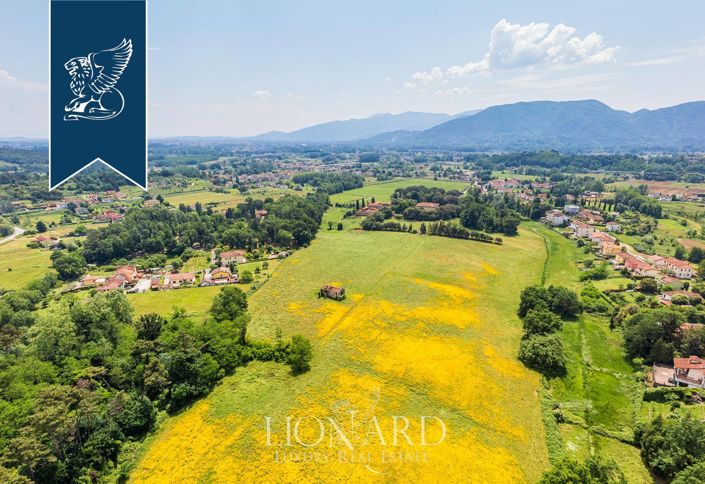 Image No.9-Ferme de 30 chambres à vendre à Lucca