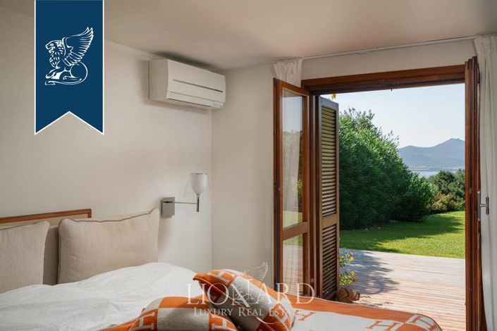 Image No.11-5 Bed Villa for sale