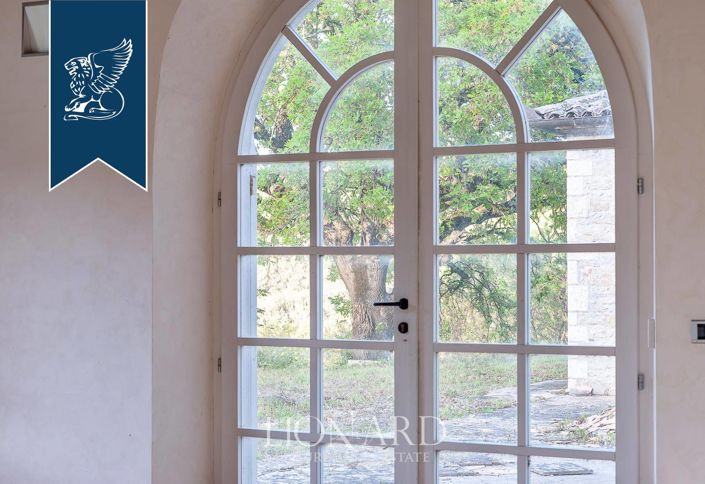 Image No.18-5 Bed Villa for sale