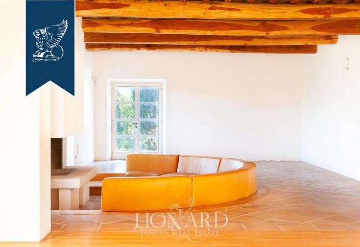 Image No.21-5 Bed Villa for sale