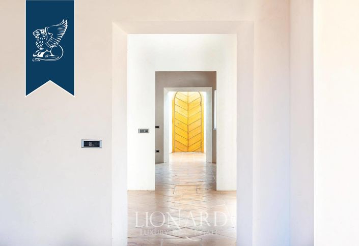 Image No.33-5 Bed Villa for sale