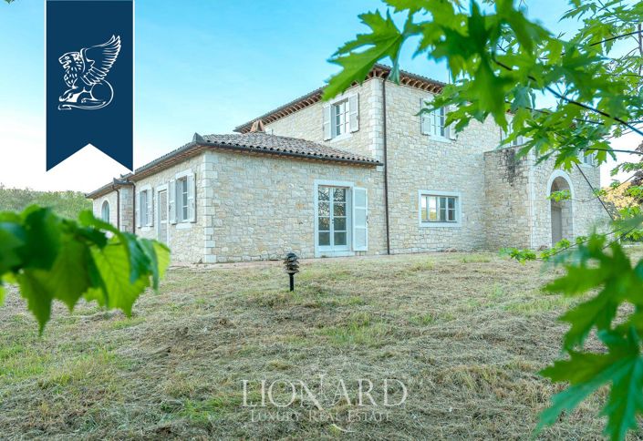 Image No.37-5 Bed Villa for sale