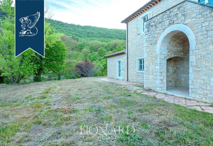 Image No.40-5 Bed Villa for sale