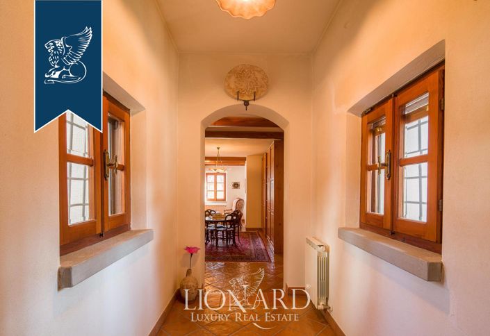 Image No.29-9 Bed Villa for sale