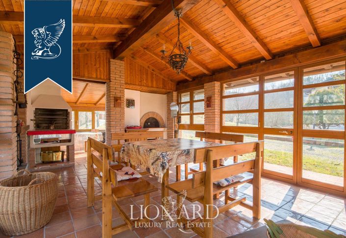 Image No.41-9 Bed Villa for sale