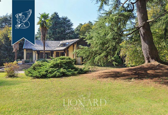 Image No.13-7 Bed Villa for sale