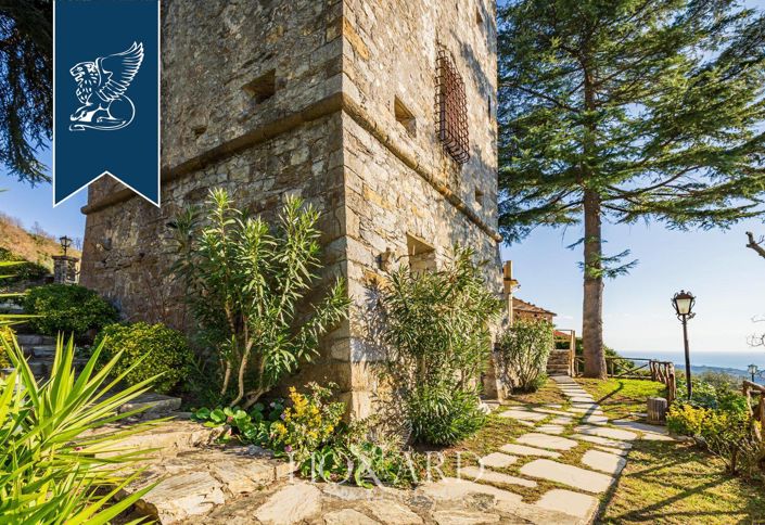 Image No.15-6 Bed Property for sale