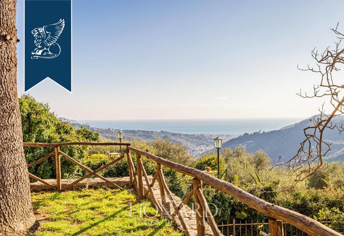 Image No.18-6 Bed Property for sale