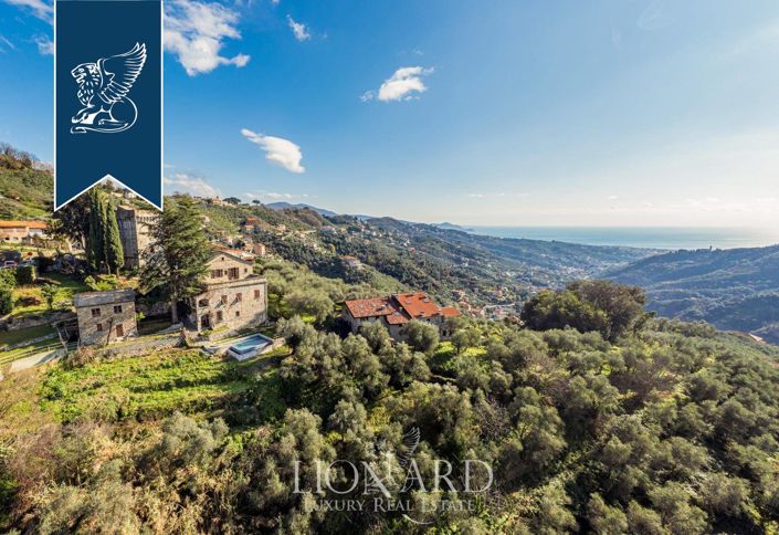 Image No.2-6 Bed Property for sale