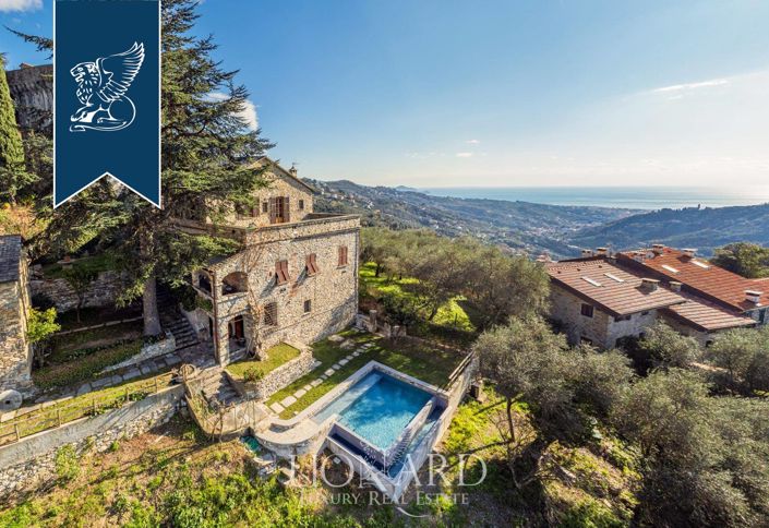 Image No.4-6 Bed Property for sale