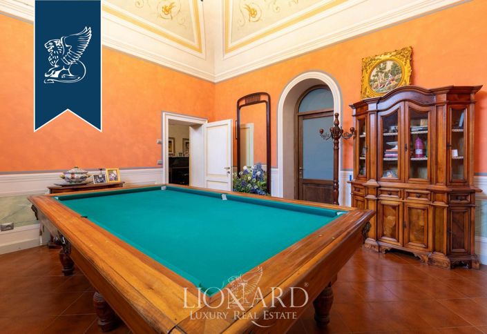 Image No.15-7 Bed Property for sale