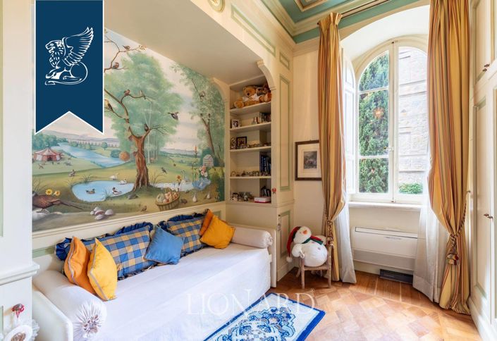 Image No.17-7 Bed Property for sale