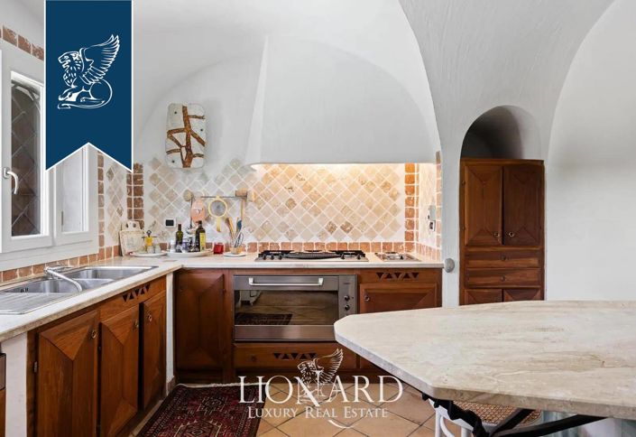 Image No.16-5 Bed Villa for sale