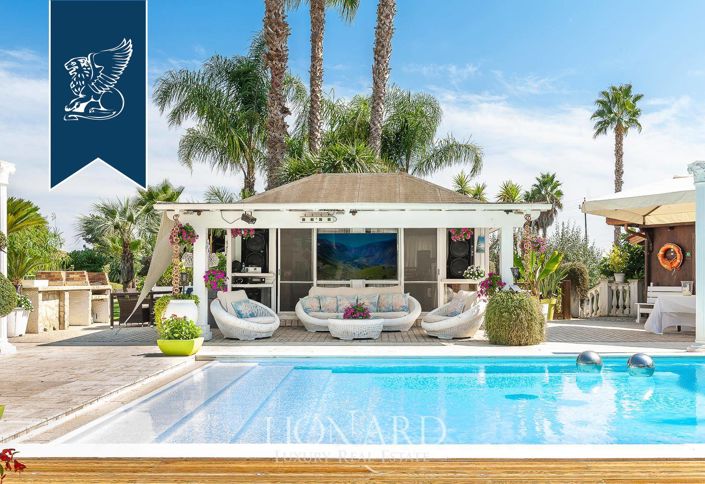 Image No.14-Villa de 10 chambres à vendre à Latina