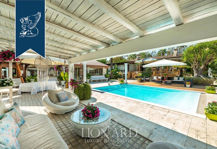 Image No.15-Villa de 10 chambres à vendre à Latina