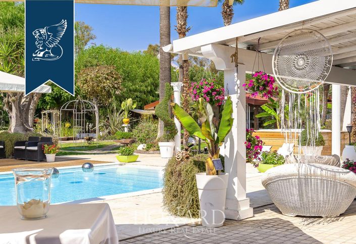 Image No.18-Villa de 10 chambres à vendre à Latina