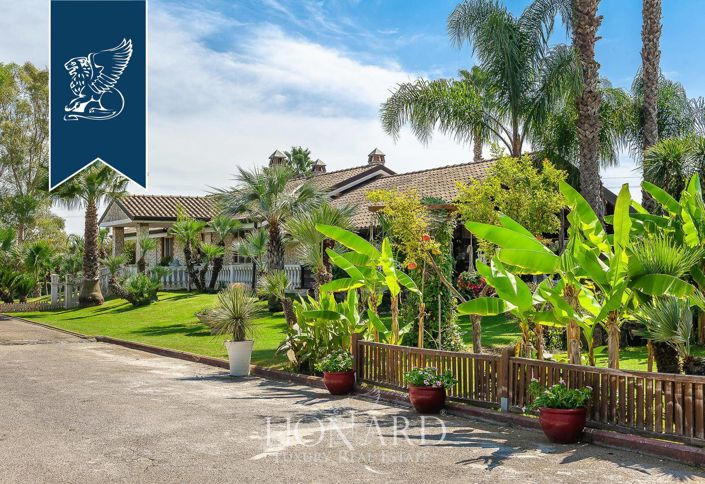 Image No.24-Villa de 10 chambres à vendre à Latina