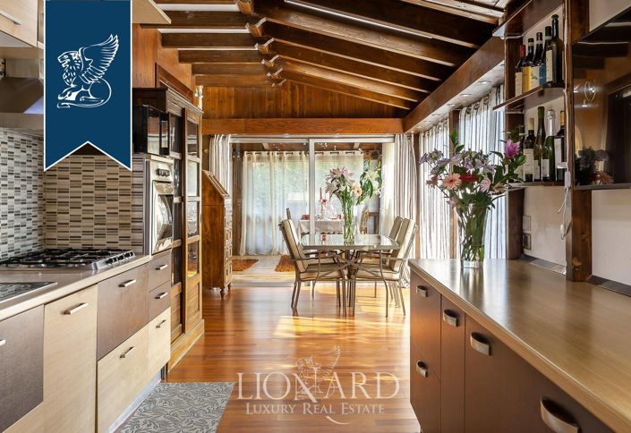 Image No.44-Villa de 10 chambres à vendre à Latina