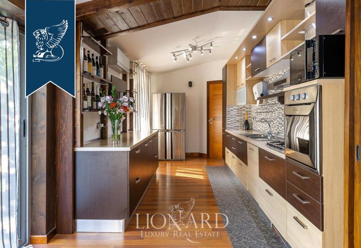 Image No.45-Villa de 10 chambres à vendre à Latina