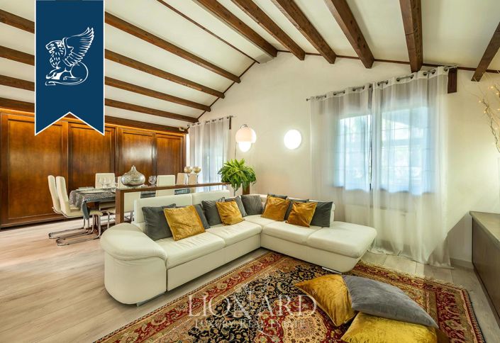 Image No.49-Villa de 10 chambres à vendre à Latina