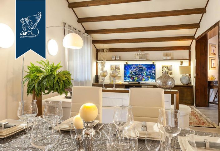 Image No.54-Villa de 10 chambres à vendre à Latina