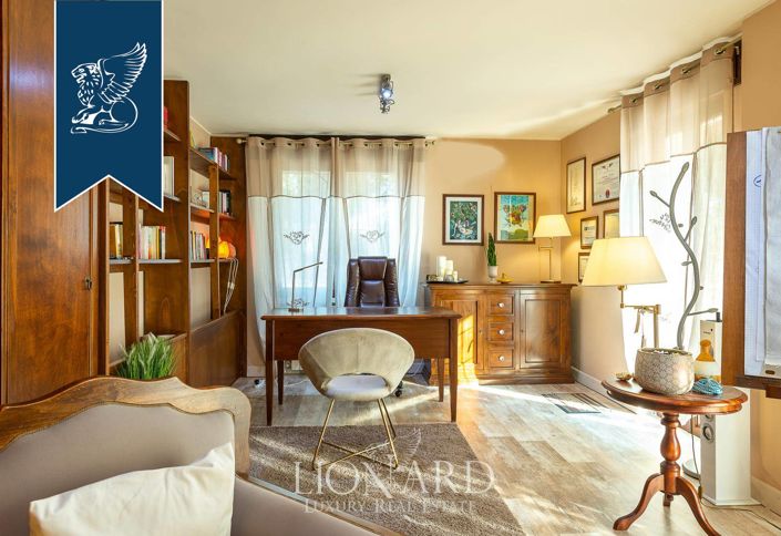 Image No.61-Villa de 10 chambres à vendre à Latina