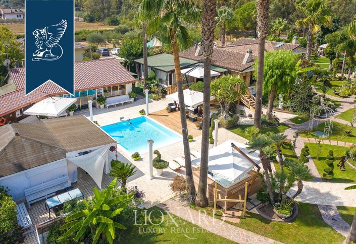 Image No.7-Villa de 10 chambres à vendre à Latina