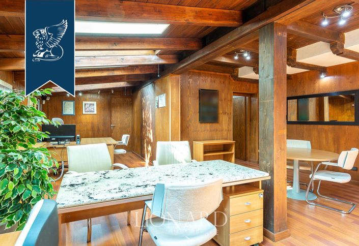 Image No.74-Villa de 10 chambres à vendre à Latina