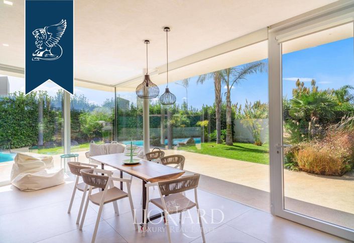 Image No.12-Villa de 10 chambres à vendre à Ragusa