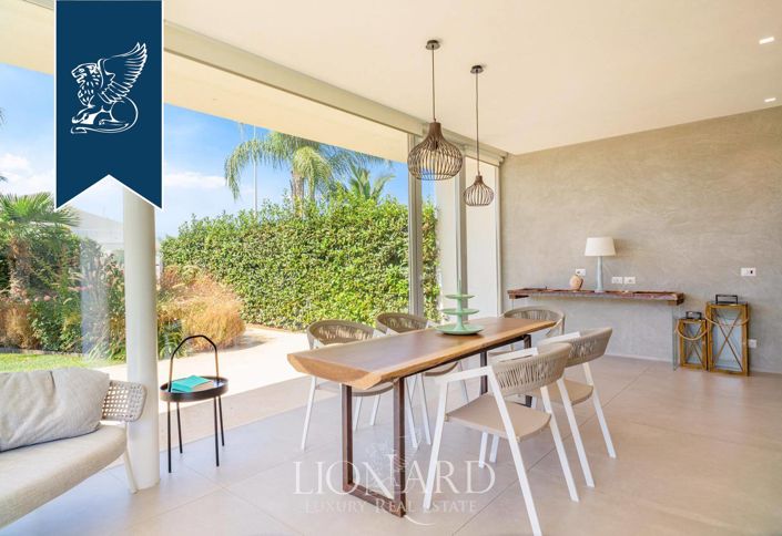 Image No.16-Villa de 10 chambres à vendre à Ragusa