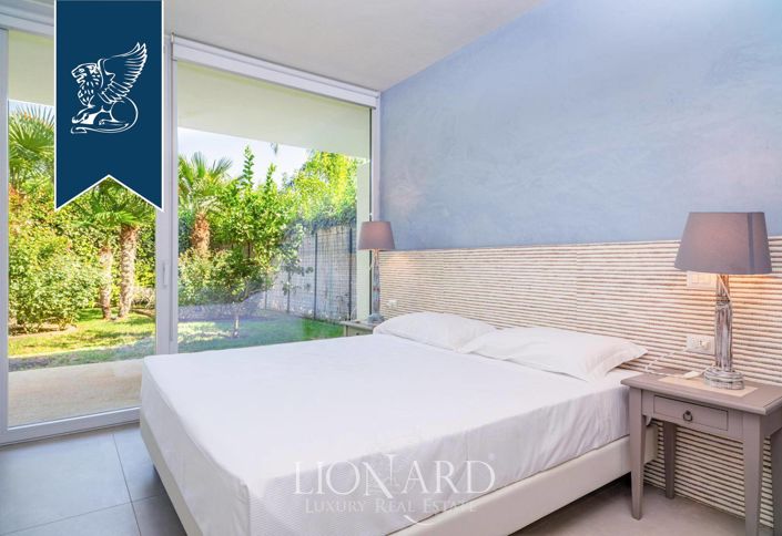 Image No.20-Villa de 10 chambres à vendre à Ragusa