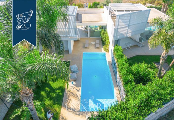 Image No.3-Villa de 10 chambres à vendre à Ragusa