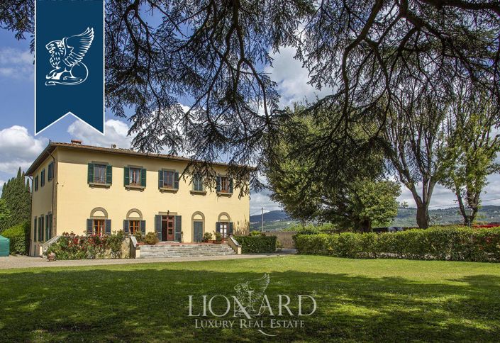 Image No.10-7 Bed Villa for sale