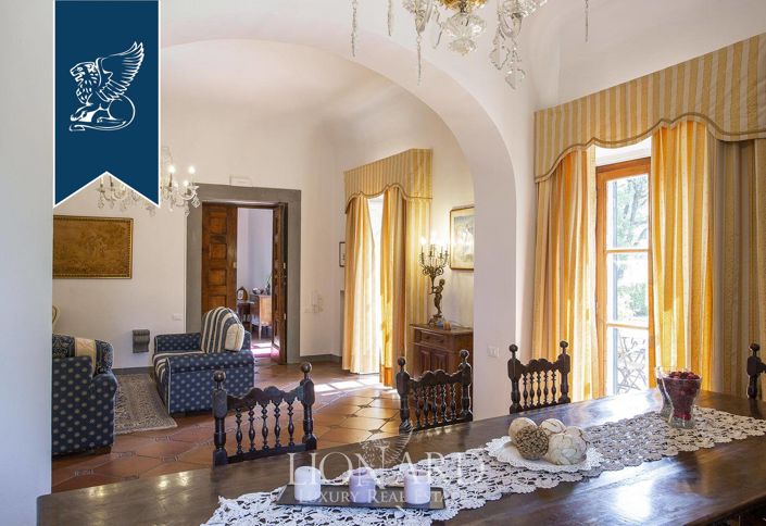 Image No.25-7 Bed Villa for sale