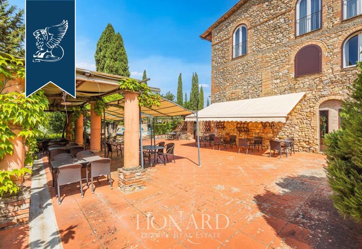 Image No.10-39 Bed Hotel for sale