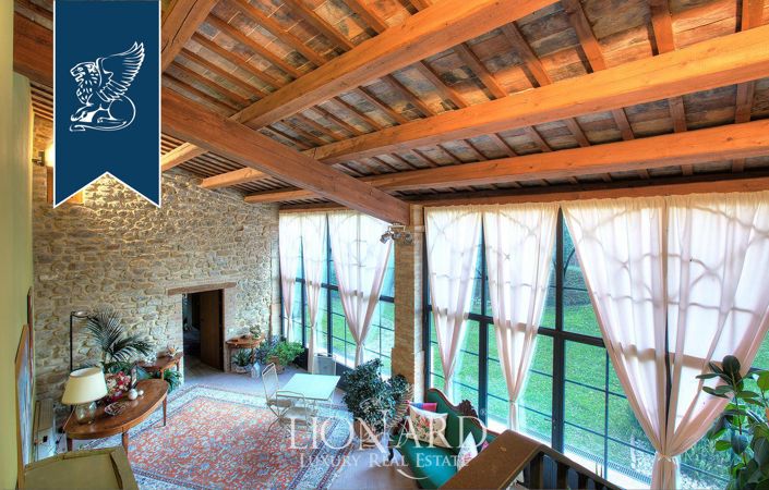 Image No.21-10 Bed Villa for sale