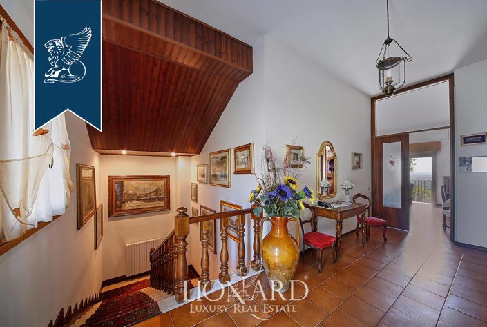 Image No.43-6 Bed Villa for sale