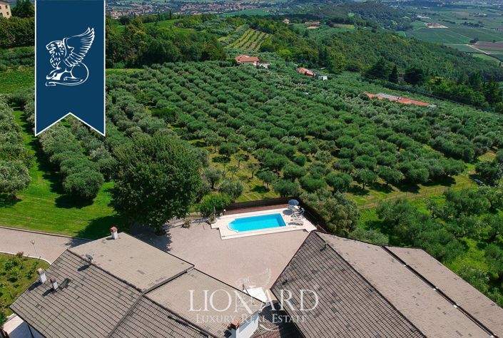 Image No.7-6 Bed Villa for sale