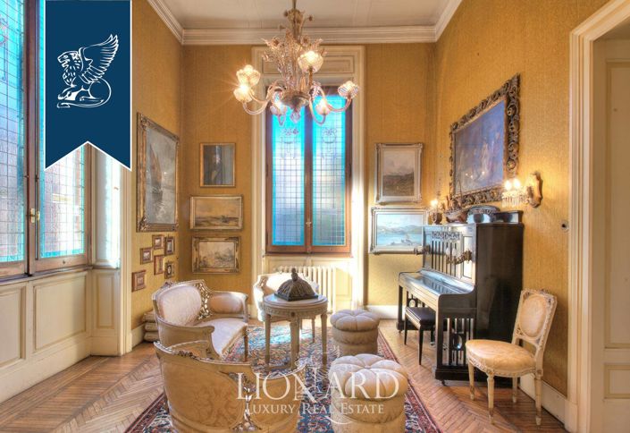 Image No.15-2 Bed Villa for sale