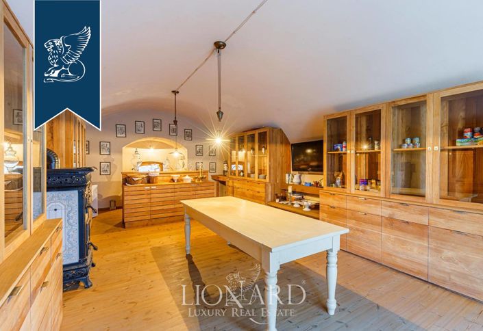 Image No.19-Propriété de 5 chambres à vendre à Savona