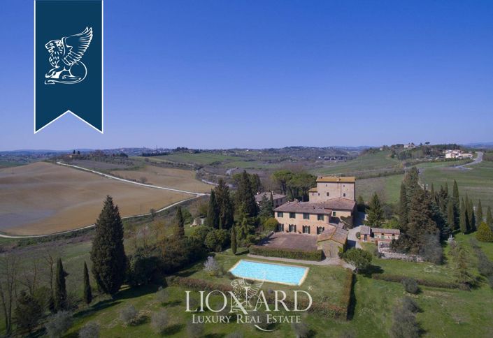 Image No.3-10 Bed Country House for sale