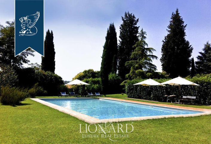 Image No.7-10 Bed Country House for sale