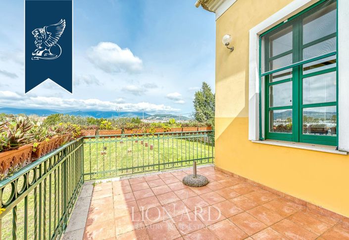 Image No.23-20 Bed Farmhouse for sale